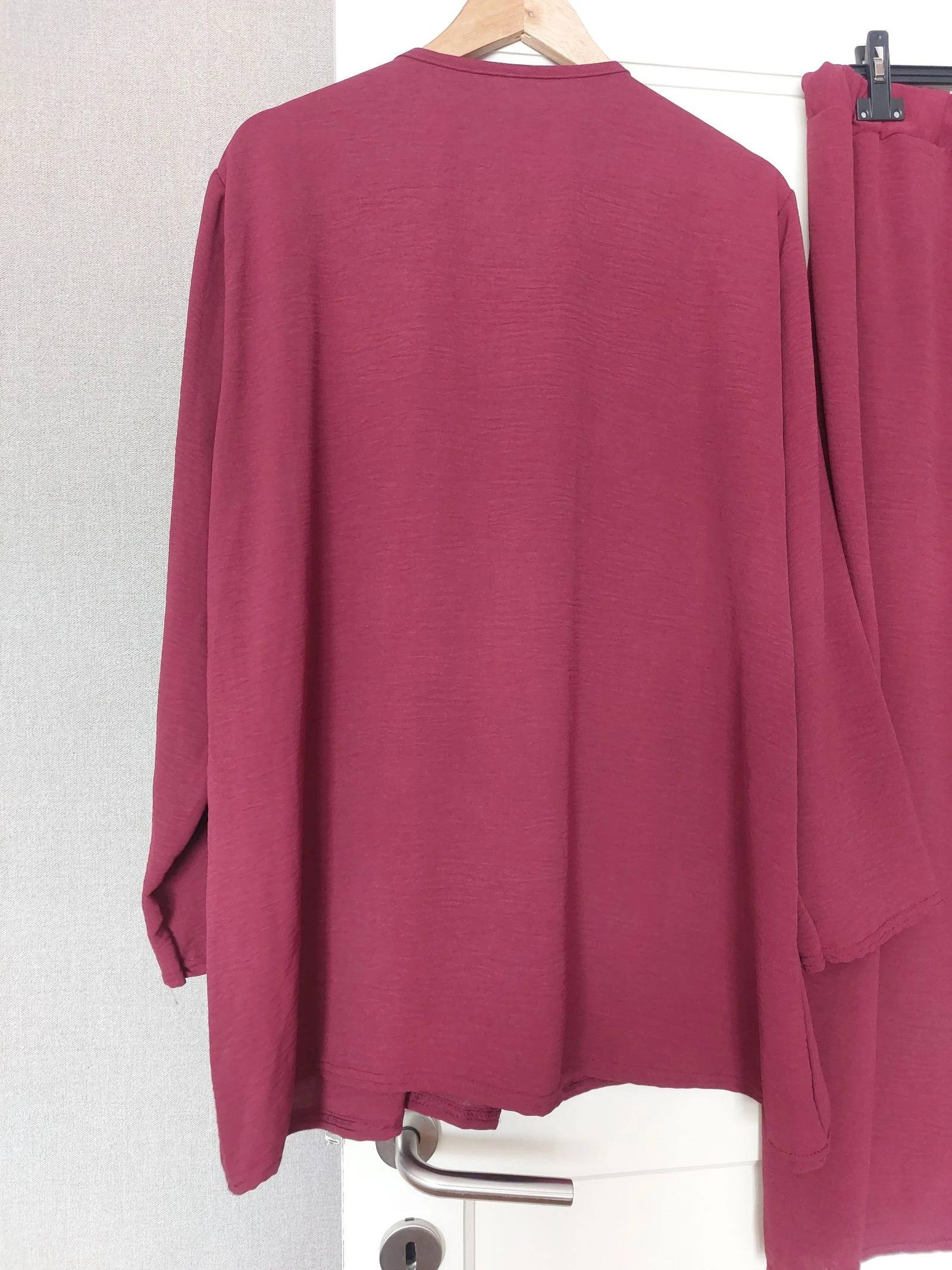 Ensemble pantalon et blouse  – photo 3